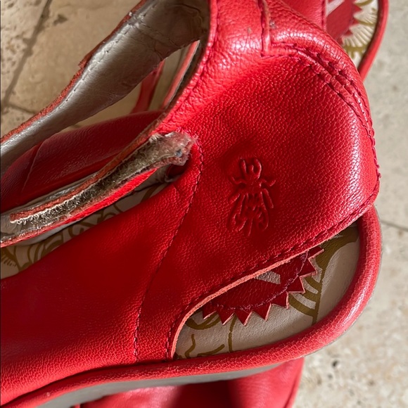 FLY LONDON Red Women's Open-Toe Leather Shoes - Picture 2 of 7